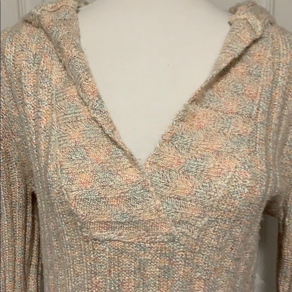 Multi colored v neck sweater with hood and pocket - Picture 2 of 7